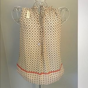 Brand new sleeveless shirt